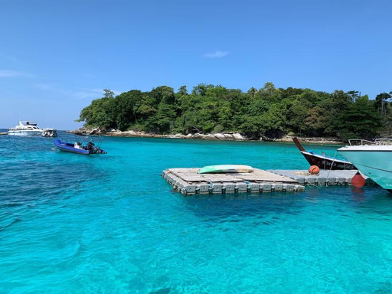 Koh Lanta: Scoprire il Paradiso Rilassato della Thailandia