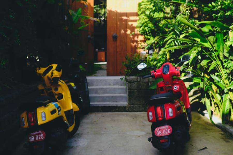 Noleggiare uno Scooter in Thailandia: Guida Sicura e Pratica